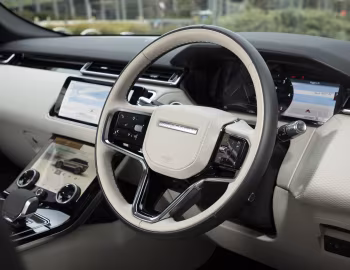 Interior Range Rover Velar D200 R-Dynamic [Australia] '2021–pr.