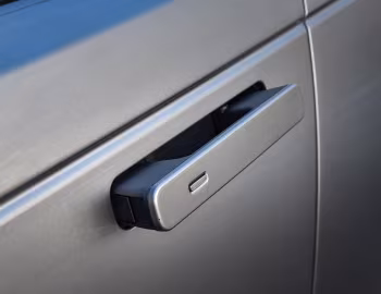 Range Rover Velar D240 HSE [South Africa] '2017–pr.