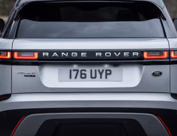 Range Rover Velar P400e S [Worldwide] '2021–pr.