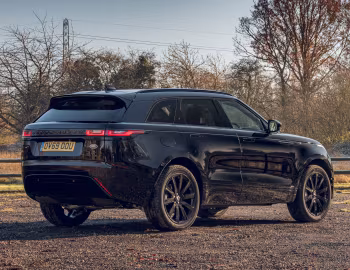 Range Rover Velar R-Dynamic "Black" [UK-spec] '2020