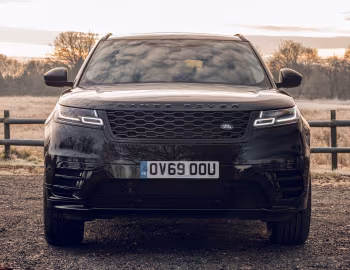 Range Rover Velar R-Dynamic "Black" [UK-spec] '2020