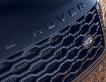 Range Rover Velar R-Dynamic "Black" [UK-spec] '2020