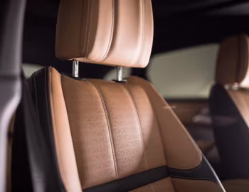 Interior Range Rover Velar R-Dynamic D240 SE [Australia] '2017–pr.
