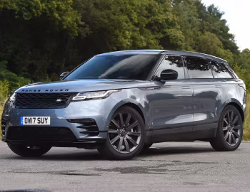 Range Rover Velar R-Dynamic D300 HSE Black Pack [UK-spec] '2017–pr.