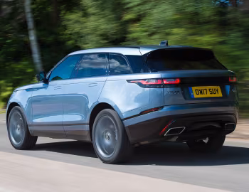 Range Rover Velar R-Dynamic D300 HSE Black Pack [UK-spec] '2017–pr.