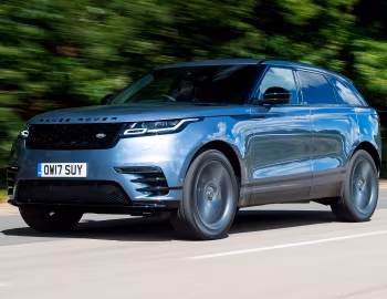 Range Rover Velar R-Dynamic D300 HSE Black Pack [UK-spec] '2017–pr.