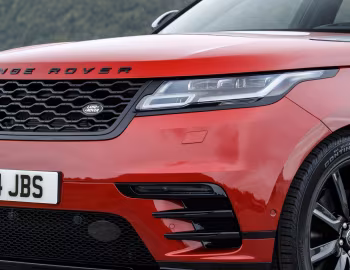 Range Rover Velar R-Dynamic D300 HSE Black Pack [Worldwide] '2017–pr.