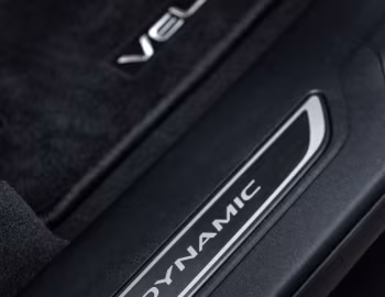 Interior Range Rover Velar R-Dynamic D300 SE [Worldwide] '2021–pr.