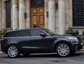 Range Rover Velar R-Dynamic D300 SE [Worldwide] '2021–pr.