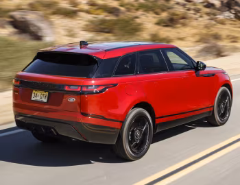 2018–pr. Range Rover Velar R-Dynamic P250 SE Black Pack [North America] '2017–pr.