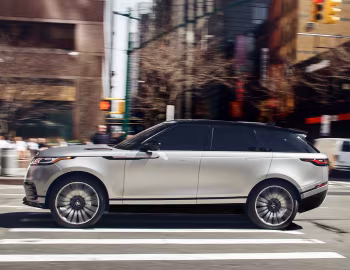 2018 Range Rover Velar R-Dynamic P380 HSE "First Edition" [North America] '2017