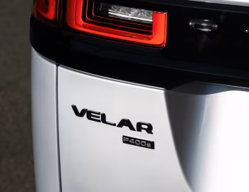 Range Rover Velar R-Dynamic P400e [Worldwide] '2020–pr.