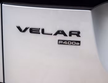 Range Rover Velar R-Dynamic P400e [Worldwide] '2020–pr.