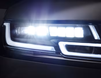 Range Rover Velar R-Dynamic P400e [Worldwide] '2020–pr.