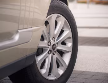 Range Rover Vogue [Japan] (L405) '03.2013–04.2018