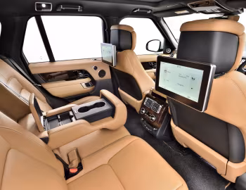 Interior Range Rover P400e Vogue SE [South Africa] (L405) '2019–22