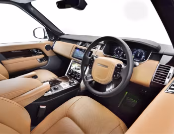 Interior Range Rover P400e Vogue SE [South Africa] (L405) '2019–22