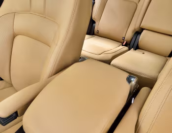 Interior Range Rover P400e Vogue SE [South Africa] (L405) '2019–22
