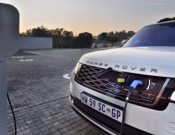 Range Rover P400e Vogue SE [South Africa] (L405) '2019–22