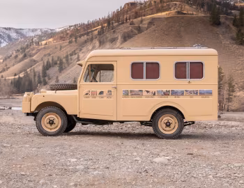 1957 Land Rover 107 by Pitcher "Grizzly Torque" [LHD] (1347-00908) '05.1957
