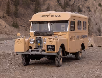1957 Land Rover 107 by Pitcher "Grizzly Torque" [LHD] (1347-00908) '05.1957
