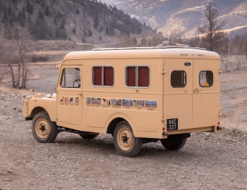 1957 Land Rover 107 by Pitcher "Grizzly Torque" [LHD] (1347-00908) '05.1957