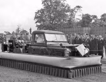 1962–70 Land Rover 109 series IIA '1961–72