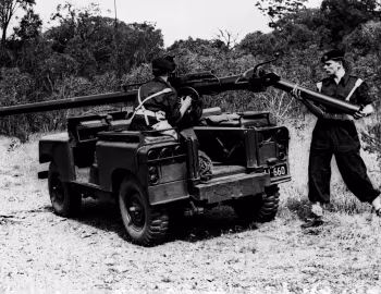 Land Rover 88 Gunbuggy with 106 mm RCL [Australia] (Census 6005B) '12.1958–12.1959