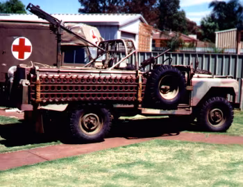 Land Rover 109 Utility Truck Modified for SASR [Australia] (Census 6028K) '1964–71