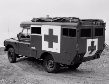 Land Rover 109 Ambulance Truck (FV18067) '1971–????