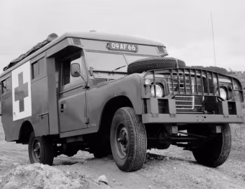 Land Rover 109 Ambulance Truck (FV18067) '1971–????