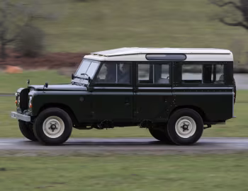 Land Rover 109 Station Wagon [UK-spec] '1971–79