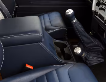 Interior Startech Land Rover Defender 90 "Yachting Edition" '2010