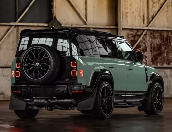 Urban Automotive Land Rover Defender "Grasmere Green Signature Series 75th Anniversary" (110) '2024