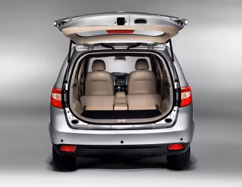 Интерьер Landwind X8 '2009–12