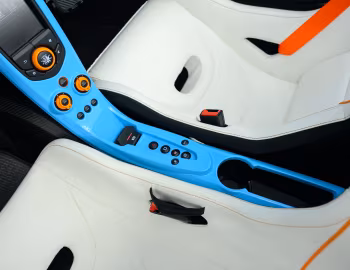 Interior Lanzante McLaren P1 Spider '2022–23