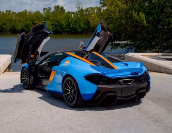 Lanzante McLaren P1 Spider '2022–23