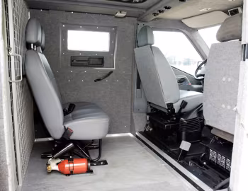 Interior Laura