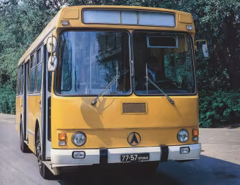 ЛАЗ-4202 '11.1978–10.1985