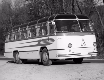 ЛАЗ-695 "Львов" (№7-Э) '12.1957