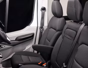 Interni LDV Deliver 9 Bus '2021–24