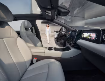 Интерьер Leapmotor C01 '2022–26