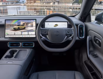 Front Panel Leapmotor B05 [UK-spec] '2026