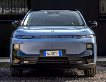Leapmotor B10 [EU-spec] '2025–н.в.