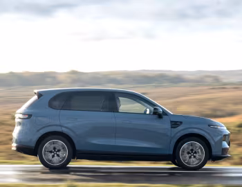 Leapmotor B10 [UK-spec] '2025–н.в.