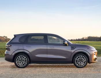 Leapmotor B10 [UK-spec] '2025–н.в.