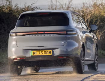 Leapmotor B10 [UK-spec] '2025–н.в.