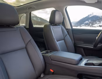 Интерьер Leapmotor C10 AWD [EU-spec] '2026