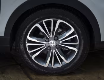 Leapmotor T03 [UK-spec] '2025–н.в.