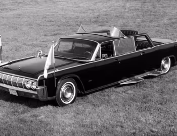 Lincoln Continental Limousine Popemobile by Lehmann-Peterson '1964
